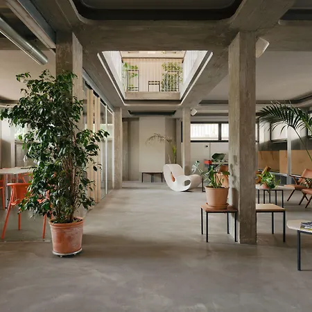 'Re-Dama Hostel-2